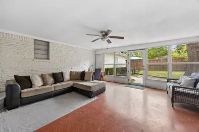 635 Classen Drive, Dallas, TX 75218 - Photo 4