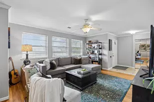 635 Classen Dr, Dallas, TX 75218 - Photo 2