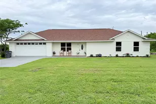 117 Paige St, Weatherford, TX 76088 - Photo 1