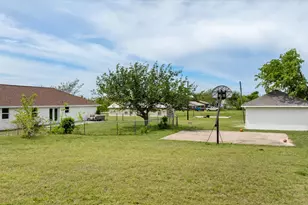 117 Paige St, Weatherford, TX 76088 - Photo 22