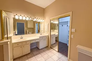 8902 Bayshore Ln, Rowlett, TX 75088 - Photo 12
