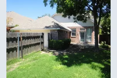 8902 Bayshore Lane, Rowlett, TX 75088 - Photo 2