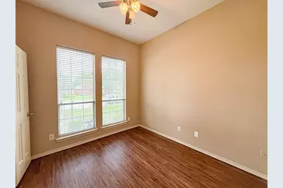 8902 Bayshore Lane, Rowlett, TX 75088 - Photo 16