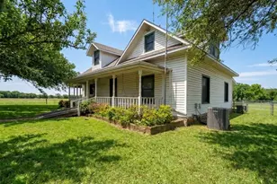 12031 Paradise, Bluff Dale, TX 76433 - Photo 4