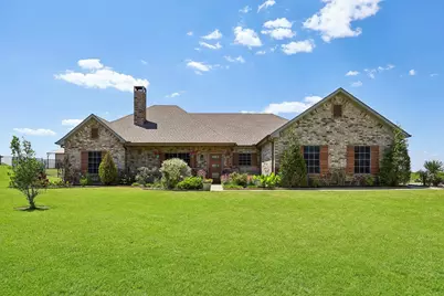 1287 Chartres, Oak Ridge, TX 75142 - Photo 1