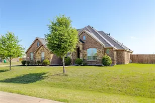 1130 Yukon Blvd, Waxahachie, TX 75167 - Photo 2