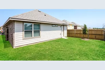 1405 Mark Lane, Ennis, TX 75119 - Photo 2