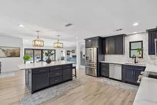 1114 Normandy Dr, Grapevine, TX 76051 - Photo 4