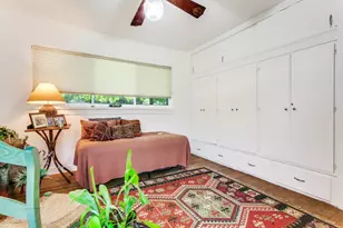 810 S Jefferson St, Irving, TX 75060 - Photo 14