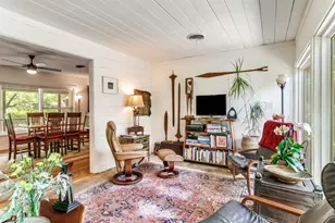 810 S Jefferson St, Irving, TX 75060 - Photo 6