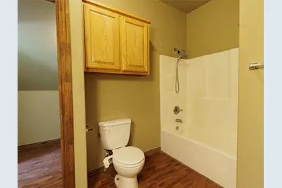 10906 Shady Oaks Drive, Runaway Bay, TX 76426 - Photo 20