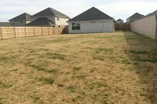 4204 Twinleaf Dr, Fort Worth, TX 76036 - Photo 2