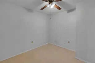 533 Topeka Dr, Woodway, TX 76712 - Photo 24