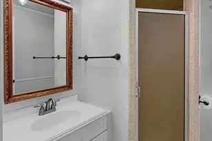 533 Topeka Dr, Woodway, TX 76712 - Photo 22