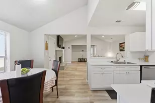 2306 Carol Good Ln, Carrollton, TX 75006 - Photo 6