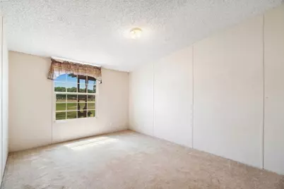 1530 W W Front St Street #82, Blossom, TX 75416 - Photo 6