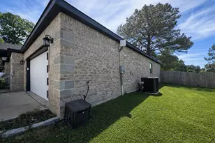 211 Kelly Ln, Seven Points, TX 75143 - Photo 4