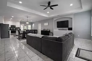 211 Kelly Ln, Seven Points, TX 75143 - Photo 6