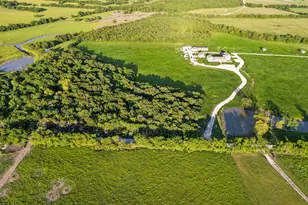 5905 Cr-1093, Celeste, TX 75423 - Photo 34