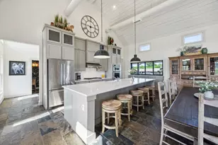 5905 Cr-1093, Celeste, TX 75423 - Photo 14