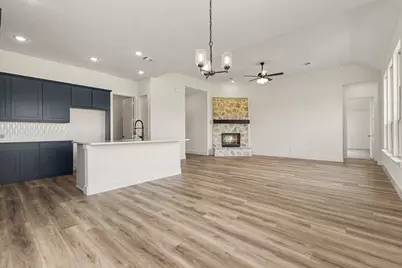 7421 Stonehenge, Sanger, TX 76266 - Photo 18