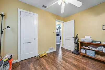 813 Dugan Street, Arlington, TX 76010 - Photo 20