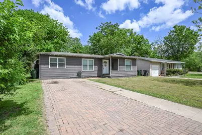 813 Dugan Street, Arlington, TX 76010 - Photo 2