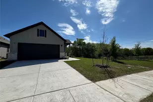 3621 Chambers Dr, Farmersville, TX 75442 - Photo 10