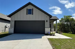 3621 Chambers Dr, Farmersville, TX 75442 - Photo 2