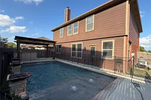 10401 Turning Leaf Trail, Fort Worth, TX 76131 - Photo 2