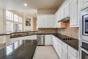 6200 Park Meadow Ln, Plano, TX 75093 - Photo 10