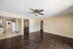 1918 Normandy Dr, Irving, TX 75060 - Photo 6