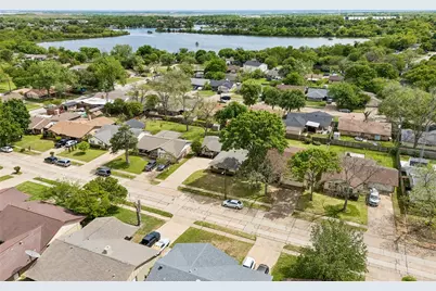 1918 Normandy Drive, Irving, TX 75060 - Photo 2
