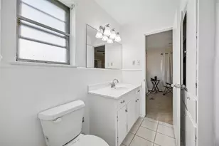 1918 Normandy Dr, Irving, TX 75060 - Photo 8