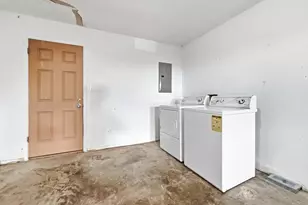 512 S Williams St, Hamilton, TX 76531 - Photo 14