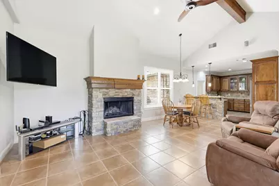 9601 Ravenswood Road, Granbury, TX 76049 - Photo 6