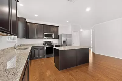 537 Running Water Trail, Fort Worth, TX 76131 - Photo 10