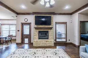 818 Great Waters Dr, Abilene, TX 79602 - Photo 10