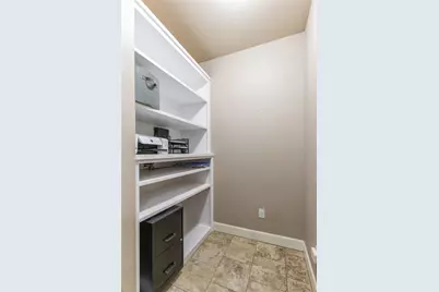 818 Great Waters Drive, Abilene, TX 79602 - Photo 6