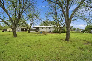 4400 Kristy Ct, Granbury, TX 76049 - Photo 6