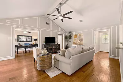 932 Edgefield Trail, Flower Mound, TX 75028 - Photo 8