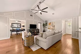 932 Edgefield Trail, Flower Mound, TX 75028 - Photo 8