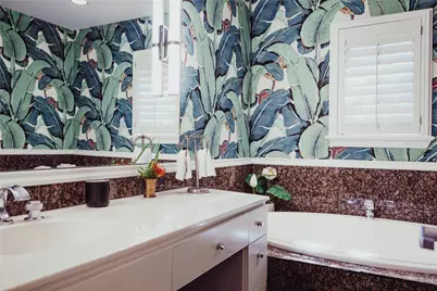 5301 W Mockingbird Lane, Dallas, TX 75209 - Photo 10