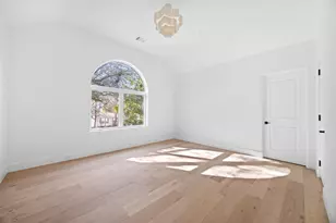 8730 Rexford Dr, Dallas, TX 75209 - Photo 22