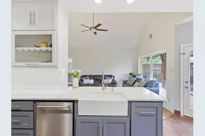 851 Chalfont Place, Coppell, TX 75019 - Photo 2