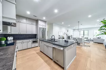 3601 Routh Street #1A, Dallas, TX 75219 - Photo 2