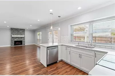 516 Arbor Oak Drive, Grapevine, TX 76051 - Photo 4