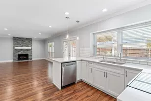 516 Arbor Oak Dr, Grapevine, TX 76051 - Photo 4