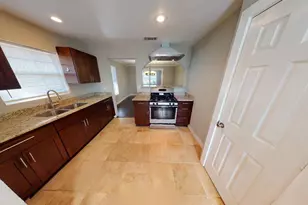 126 Neches, Dallas, TX 75208 - Photo 12