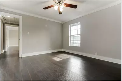 126 Neches, Dallas, TX 75208 - Photo 16